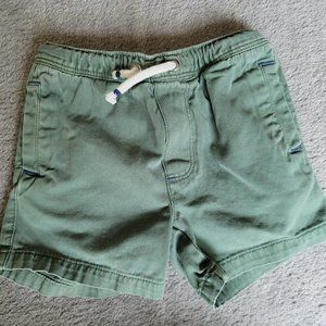 Boden Boys short size 4